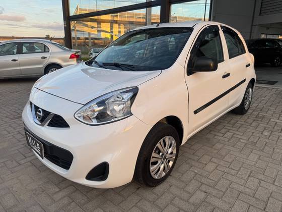 NISSAN MARCH 1.0 S 12V FLEX 4P MANUAL NISSAN MARCH 1.0 S 12V FLEX 4P MANUAL